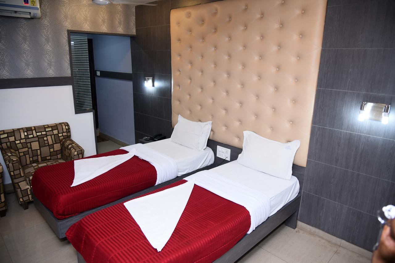 Grand Choice Hotell Bangalore Eksteriør bilde